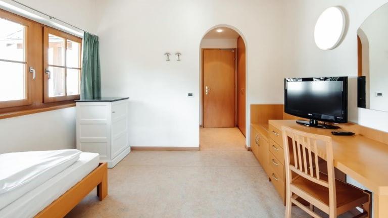 Hotel Corno Bianco ノーヴァ・ポネンテ エクステリア 写真