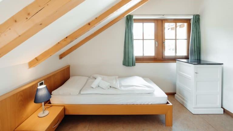 Hotel Corno Bianco ノーヴァ・ポネンテ エクステリア 写真